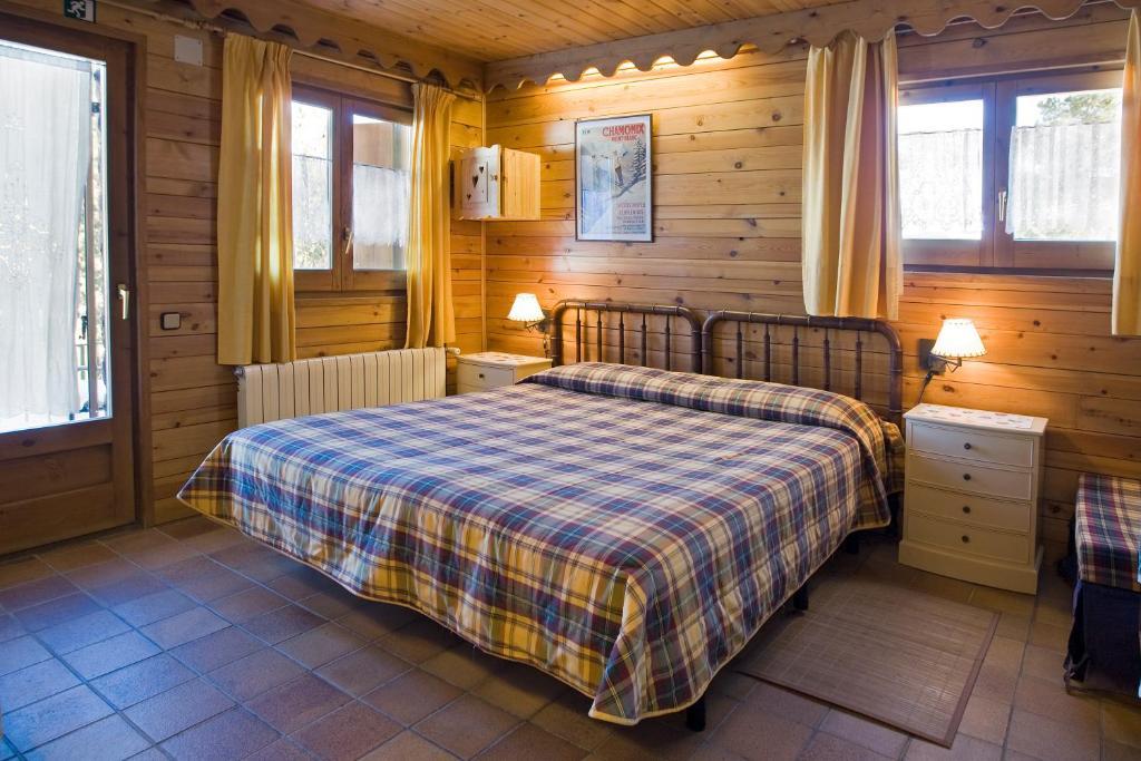 Niu Dels Falcons Bed and Breakfast La Molina Alp Habitación foto